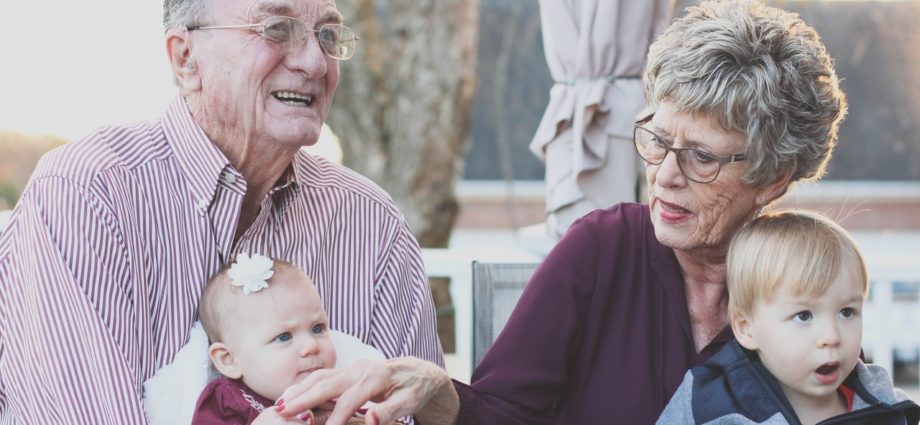 10 Signs It’s Time to Put Your Parents in a Nursing Home